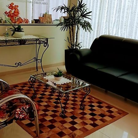 Hotel Plaza Pontes E Lacerda Екстер'єр фото