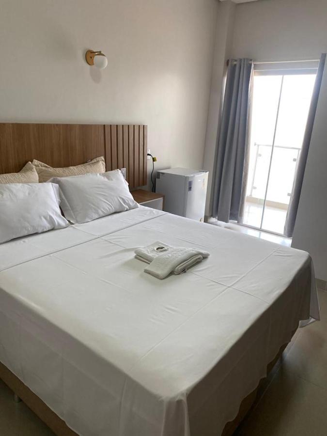 Hotel Plaza Pontes E Lacerda Екстер'єр фото